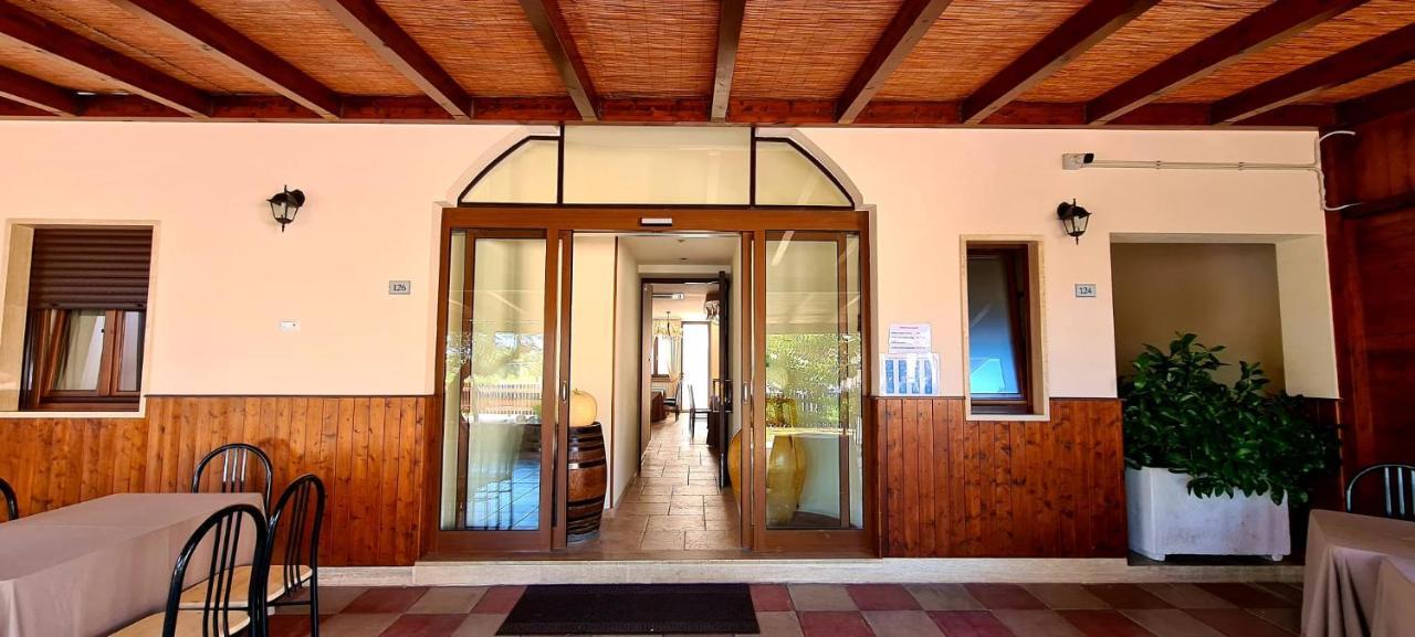 Bed And Breakfast La Terrazza Cisternino Zewnętrze zdjęcie