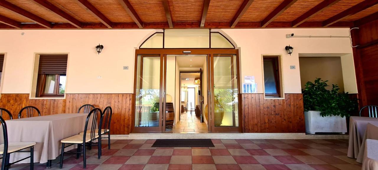 Bed And Breakfast La Terrazza Cisternino Zewnętrze zdjęcie